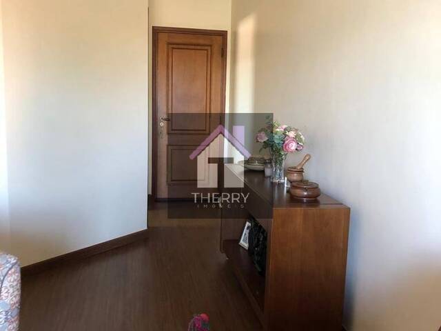 Apartamento para Venda em Araraquara - 2