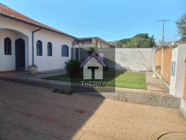 Sobrado para Venda em Araraquara - 4