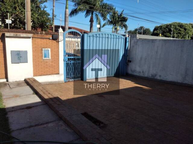 Sobrado para Venda em Araraquara - 2