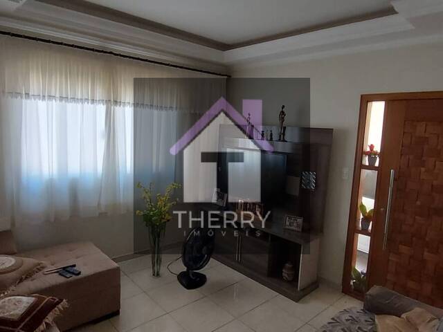 Casa para Venda em Araraquara - 3