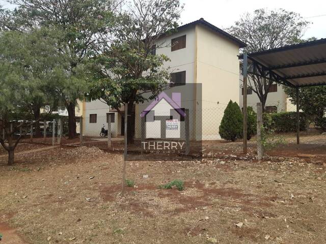 Apartamento para Venda em Araraquara - 3