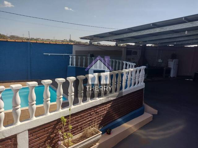 Casa para Venda em Araraquara - 2