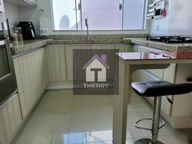 Casa para Venda em Araraquara - 3