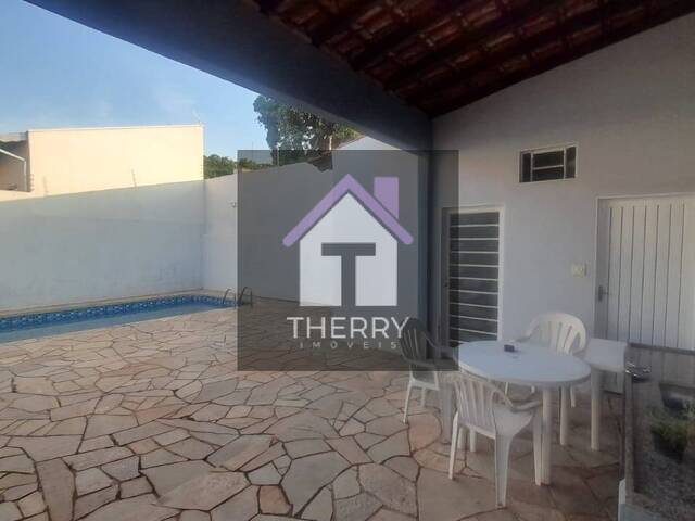 Casa para Venda em Araraquara - 3