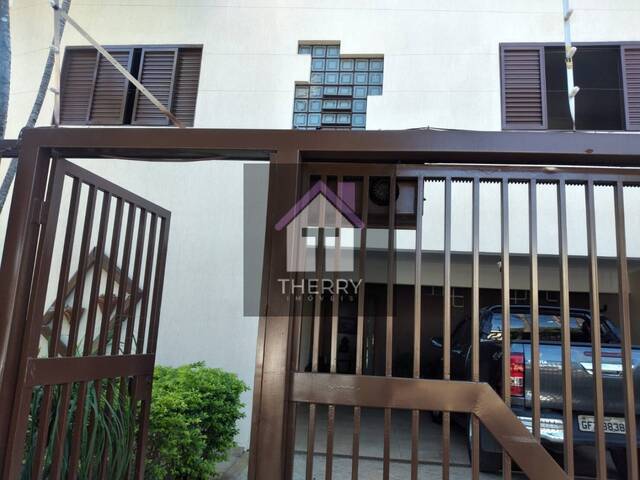 Sobrado para Venda em Araraquara - 4