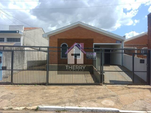 #CA0167 - Casa para Venda em Araraquara - SP