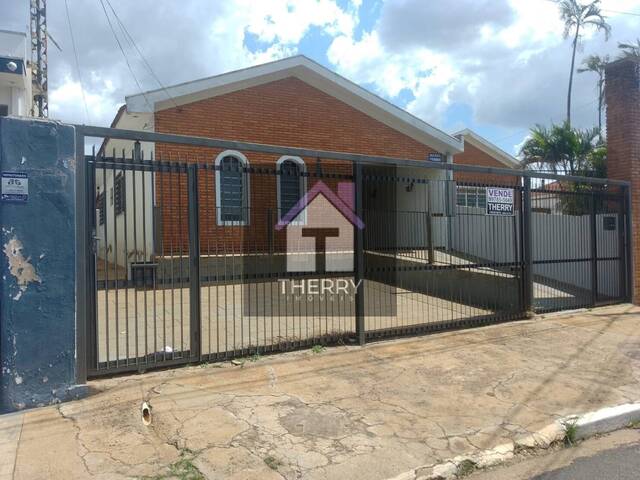 Casa para Venda em Araraquara - 2