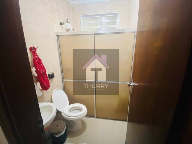 Casa para Venda em Araraquara - 2