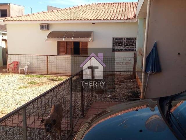 Casa para Venda em Araraquara - 3