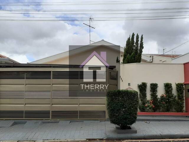 #CA0233 - Casa para Venda em Araraquara - SP