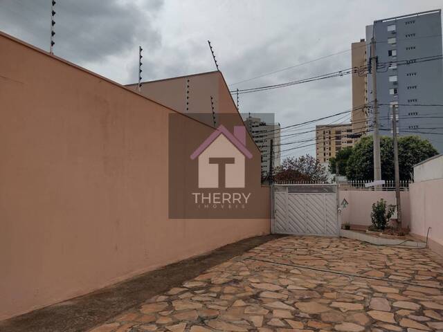 Casa para Venda em Araraquara - 3