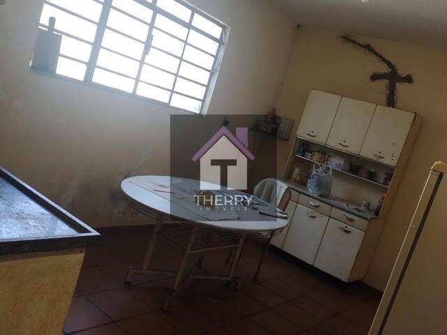 Casa para Venda em Araraquara - 3