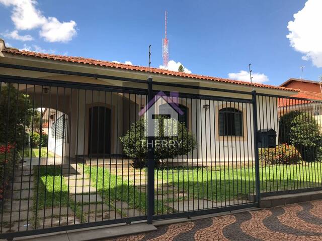 Casa para Venda em Araraquara - 2