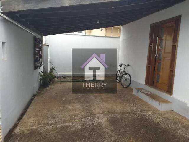 Casa para Venda em Araraquara - 2