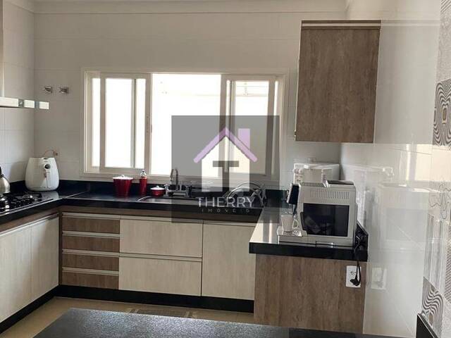 Sobrado para Venda em Araraquara - 4