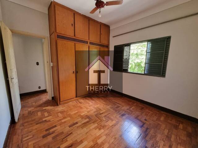 Sobrado para Venda em Araraquara - 3