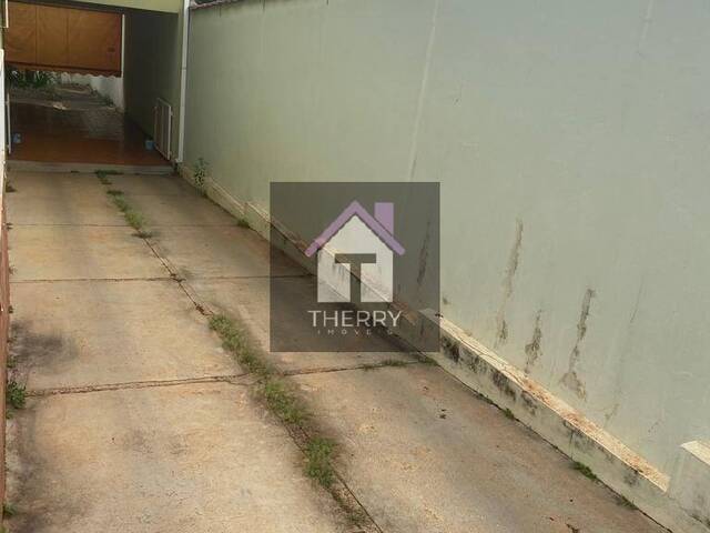 Casa para Venda em Araraquara - 3