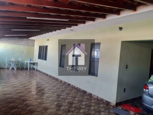 Casa para Venda em Araraquara - 2