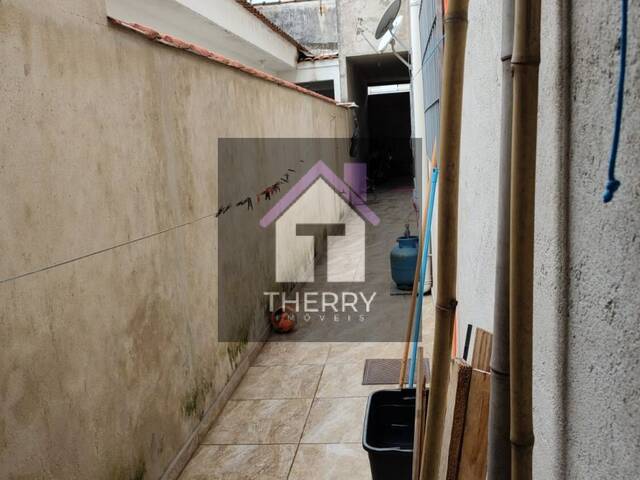 Sobrado para Venda em Praia Grande - 2