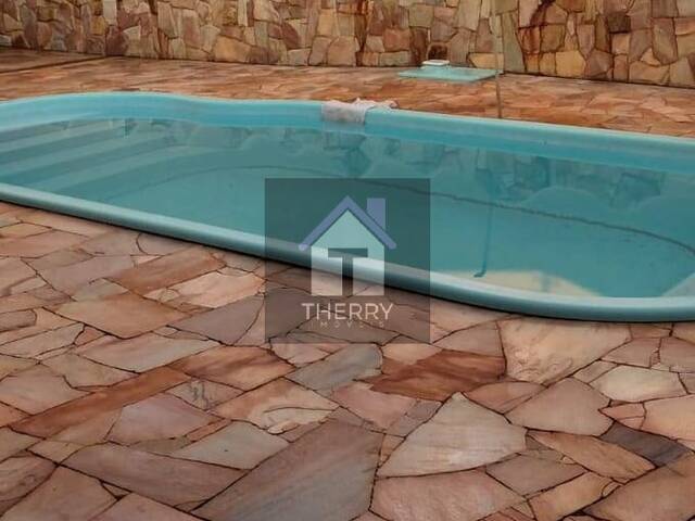 Casa para Venda em Araraquara - 2