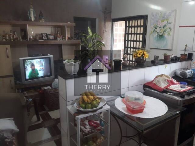 Casa para Venda em Araraquara - 2