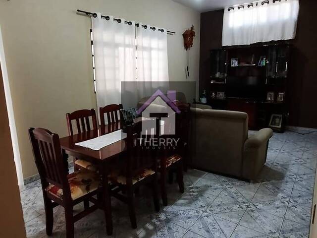 Casa para Venda em Araraquara - 2