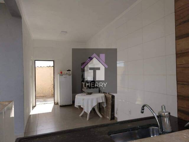 Casa para Venda em Araraquara - 5