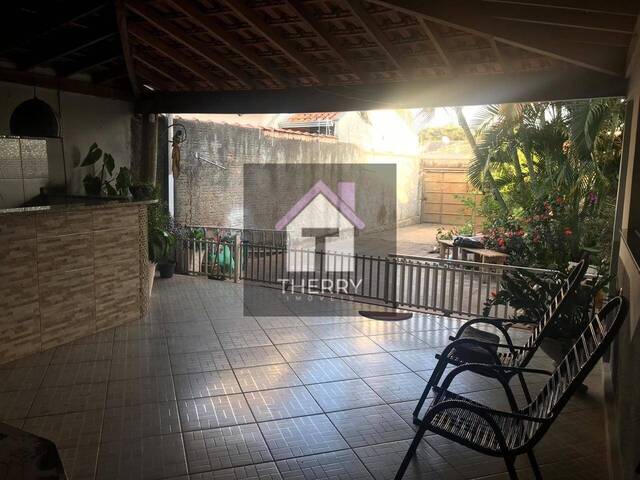 Casa para Venda em Araraquara - 2