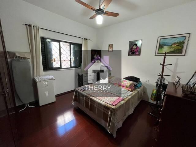 Casa para Venda em Araraquara - 2