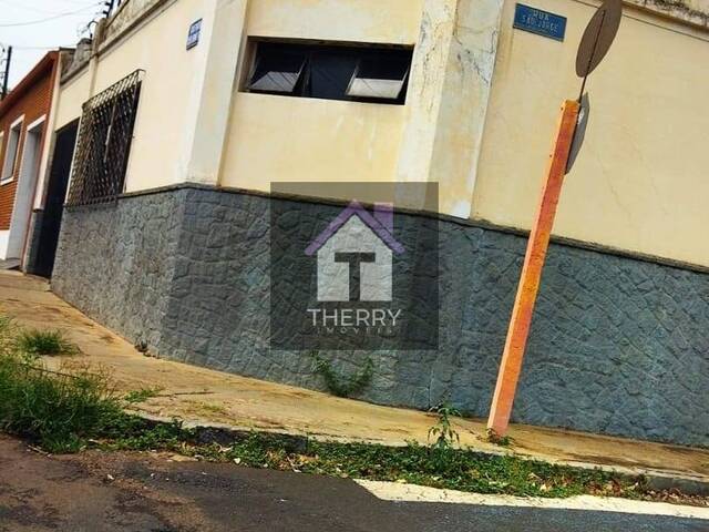 Casa para Venda em Araraquara - 2