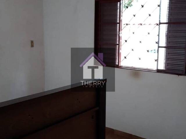 Casa para Venda em Araraquara - 5