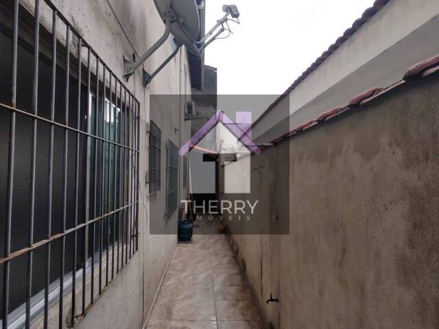 Sobrado para Venda em Praia Grande - 3