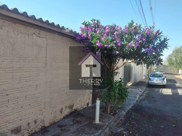 Casa para Venda em Araraquara - 3