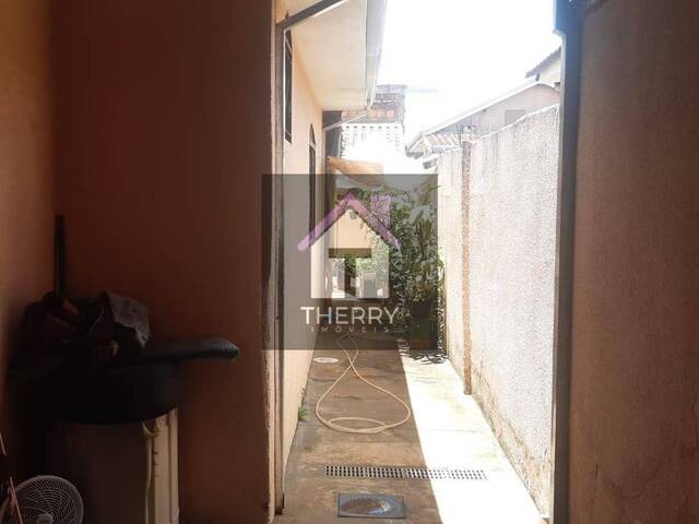 Casa para Venda em Américo Brasiliense - 4