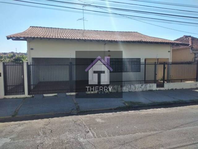 Casa para Venda em Matão - 4