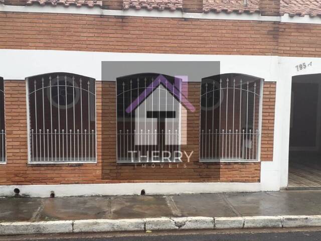 Casa para Venda em Araraquara - 2