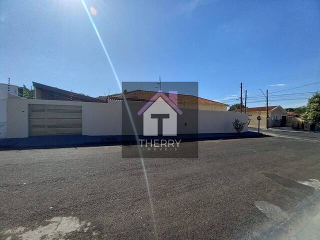 Casa para Venda em Araraquara - 3