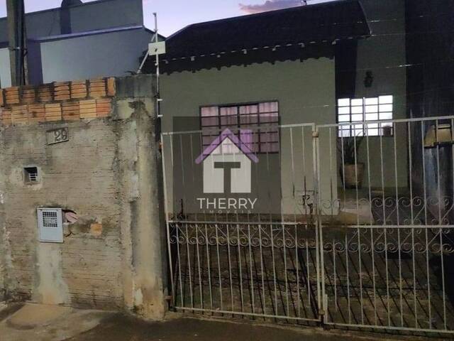 Casa para Venda em Araraquara - 2