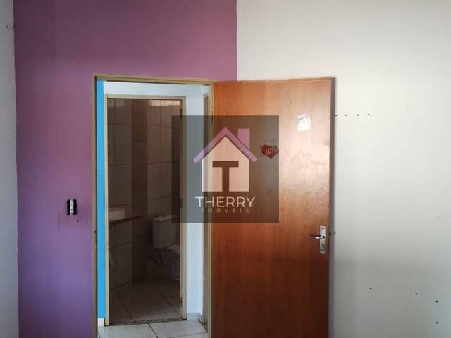 Casa para Venda em Araraquara - 3