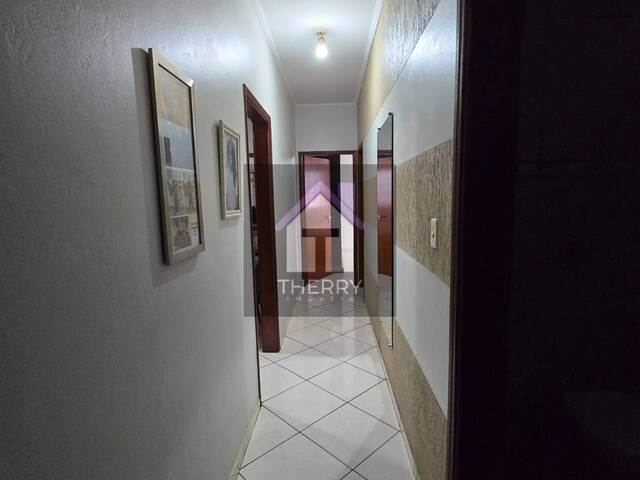 Casa para Venda em Araraquara - 5