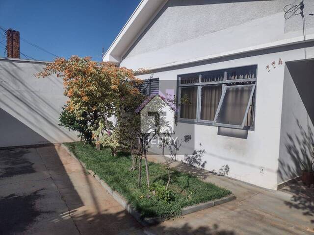 Casa para Venda em Araraquara - 3