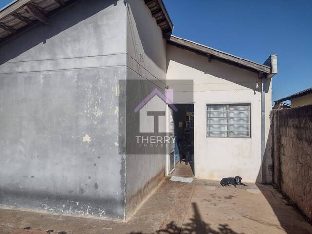Casa para Venda em Araraquara - 3