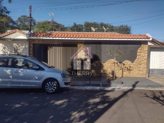 Venda em Conjunto Habitacional Victório de Santi - Araraquara