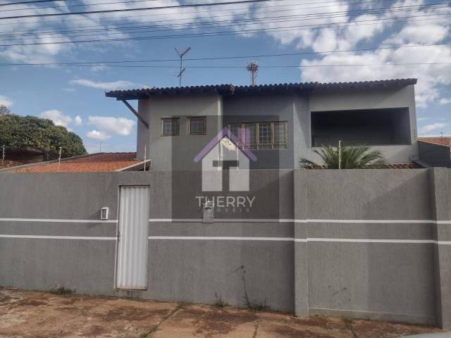 Sobrado para Venda em Araraquara - 3