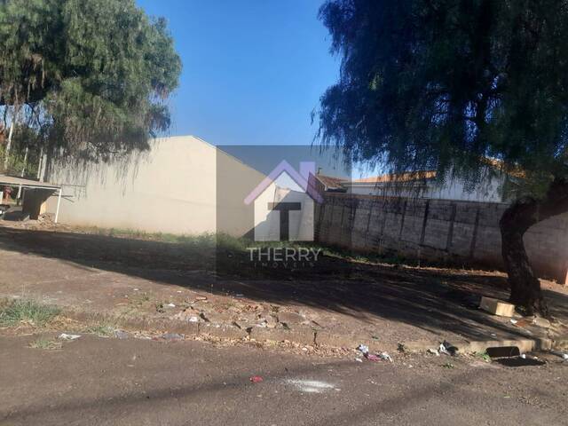 Área para Venda em Araraquara - 3