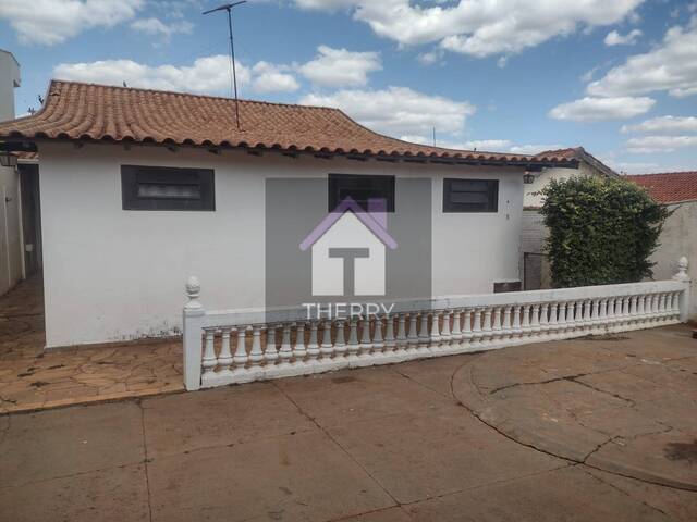 Casa para Venda em Araraquara - 3