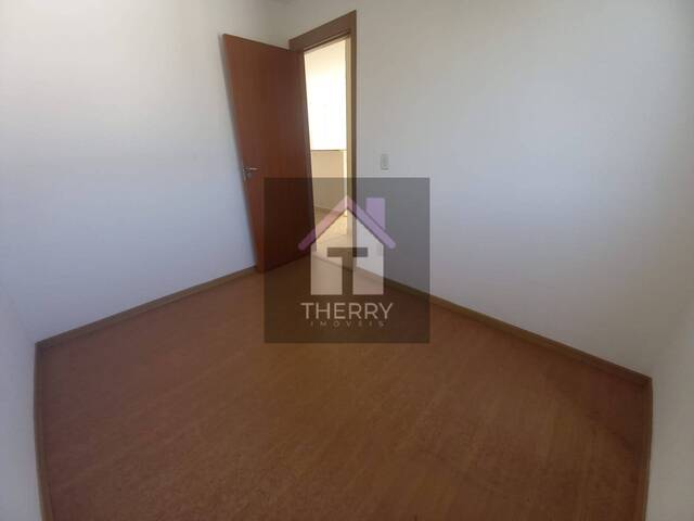 Apartamento para Venda em Araraquara - 5