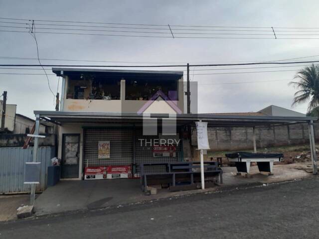Sobrado para Venda em Araraquara - 2