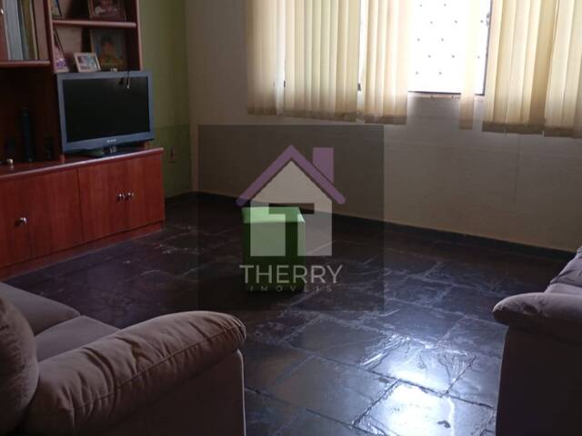 Casa para Venda em Araraquara - 5