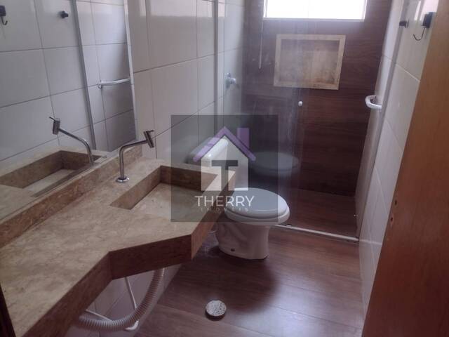 Casa para Venda em Araraquara - 3